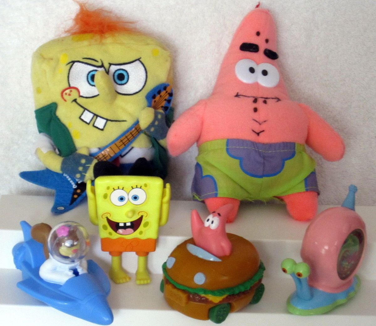  Plush w Guitar Lot 38 Patrick Star Gary Sandy Figure