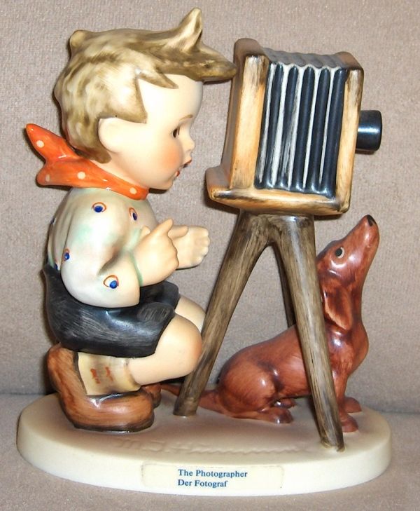 Hummel Goebel Figurine The Photographer Boy Dog 178 TMK 6