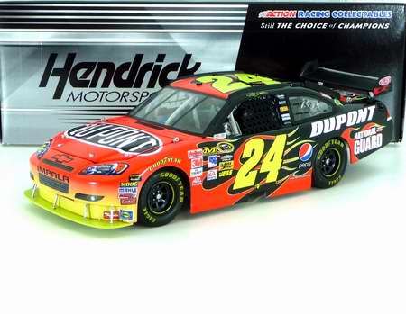 2010 Jeff Gordon 24 Dupont 1 24 Scale Diecast Action C240821DUJG