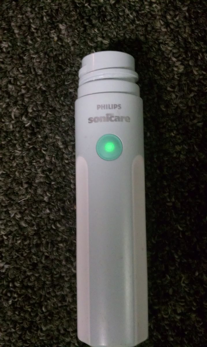  Philips Sonicare Model HX5700 Handle