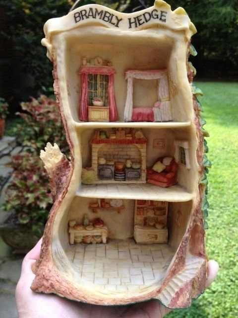 RARE Brambly Hedge Tree House   Jill Barklem   1989 by Enesco