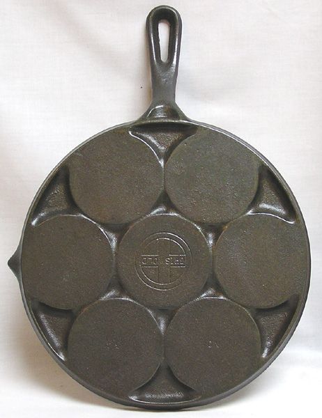 Vintage Griswold Cast Iron No 34 Pancake Griddle or Plett Pan Skillet