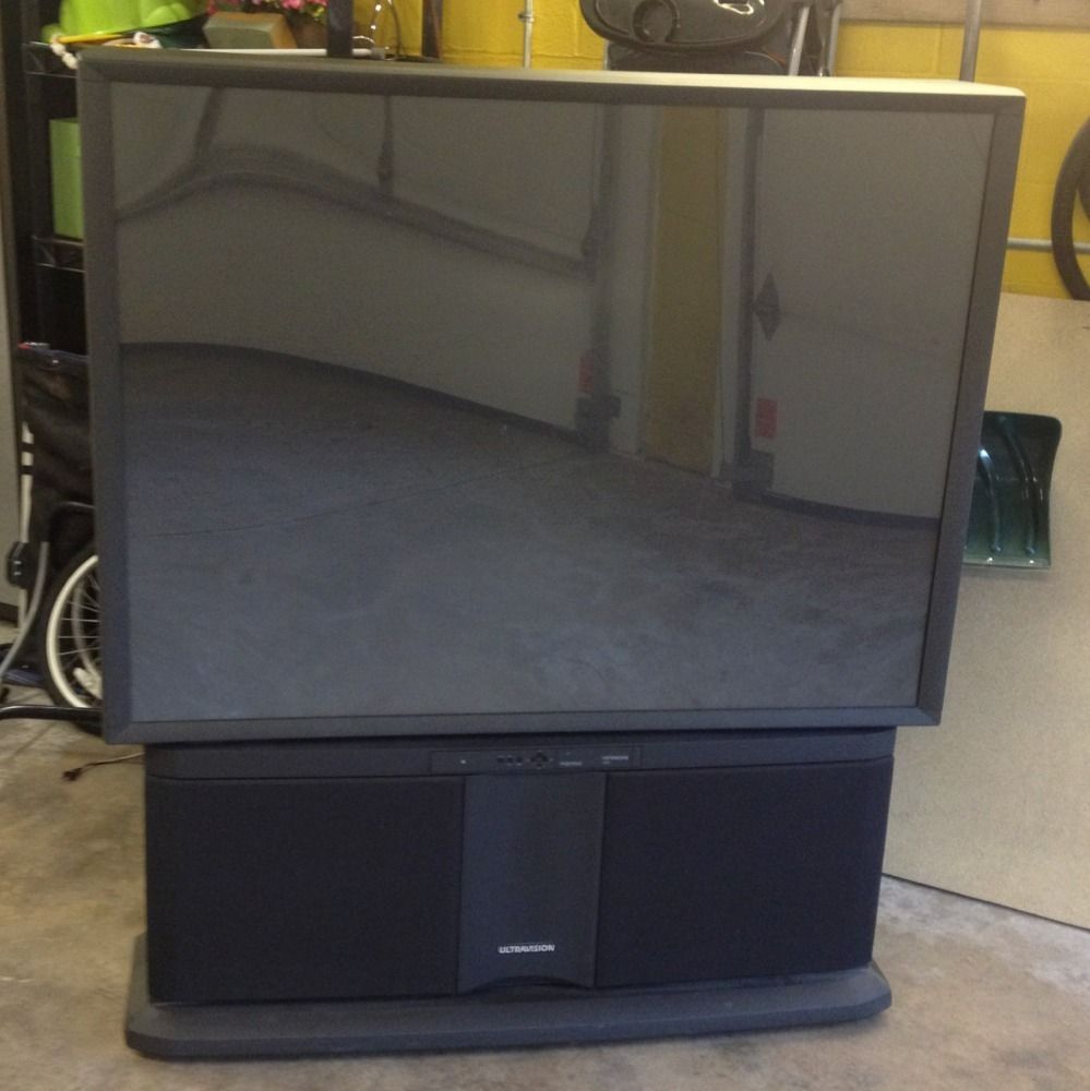 Hitachi 61SBX59B 61 Rear Projection Television 160 Watts 