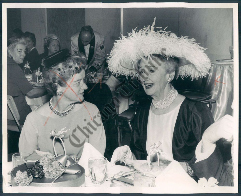 CT PHOTO ard 153 Hedda Hopper Hollywood Columnist Journalism