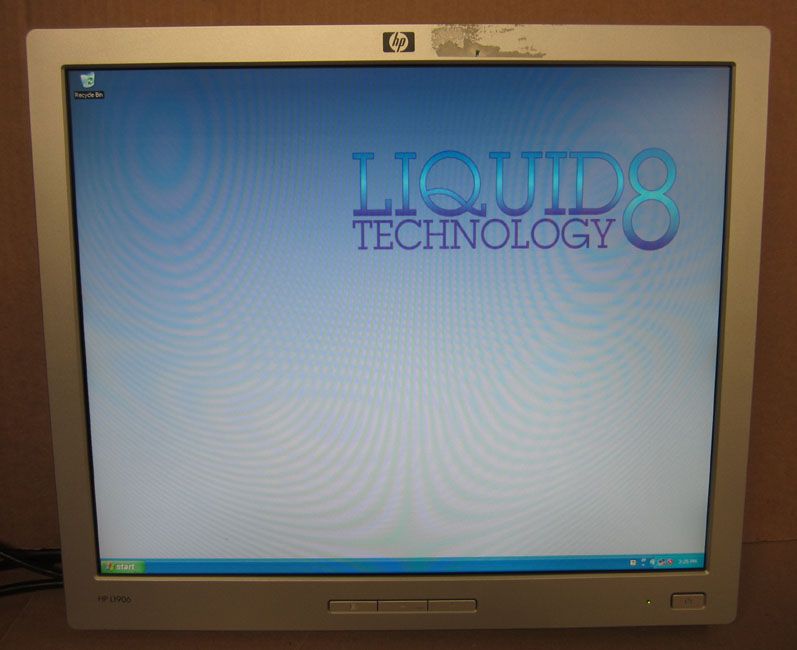 HP L1906 19 Black Silver LCD Monitor
