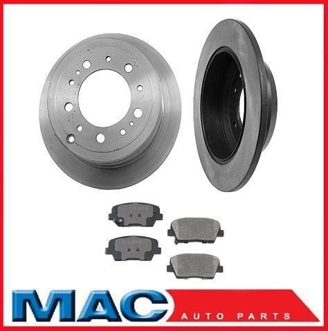 2007 Hyundai Entourage 2 RR Brake Rotors Pads