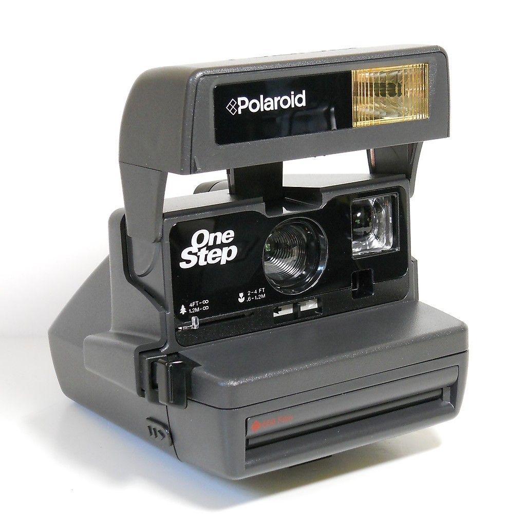 Polaroid 600 One Step Close Up Instant Film Camera Pristine Condition