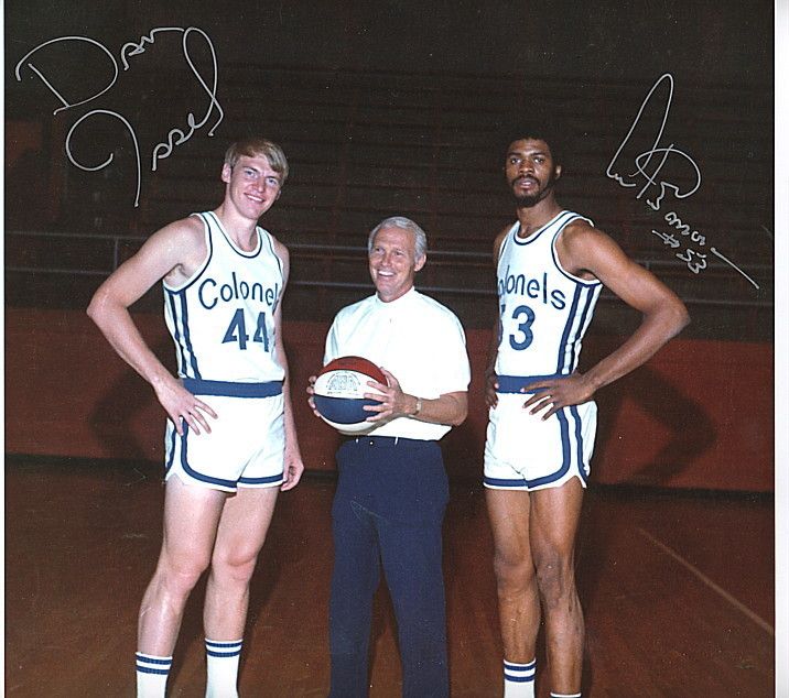 HOF  DAN ISSEL & HOF  ARTIS GILMORE ABA KENTUCKY COLONELS BASKETBALL