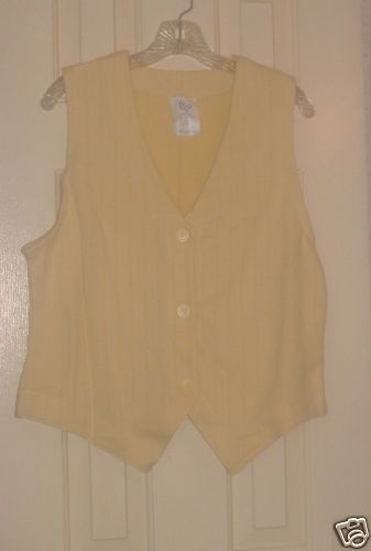 WEEKENDERS Chamois Yellow Knit Vest 535 M M Medium