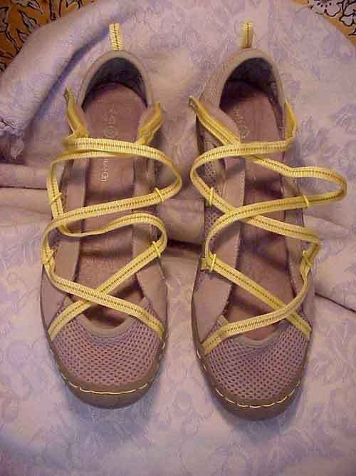 J41 Mary Jane Sport Shoe AQUARIAS VEGAN Fab FALL Colors Ballet Flat