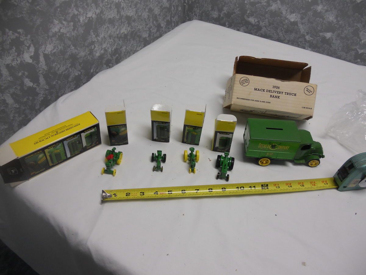 Ertl JOHN DEERE TRUCK BANK No 102 1926 Mack Bulldog Delivery Van 5534 More  