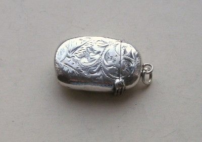 1907 SOLID SILVER SMALL VESTA MATCHSAFE JOSEPH RICHARD GRIFFIN  