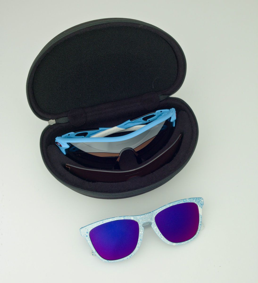 Julien Absalon Oakley Beyond Reason Kit