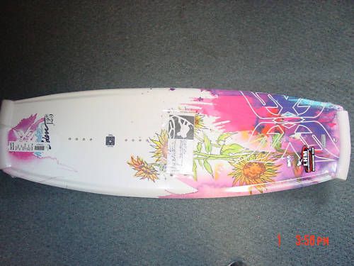 Hyperlite Eden 125 Wakeboard Brand New