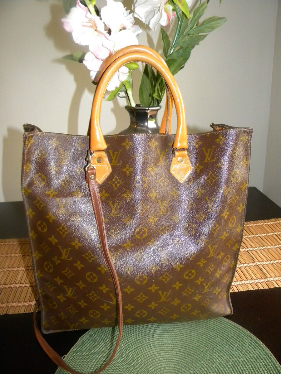 Louis Vuitton x Large Sac Plat Tote Handbag French Company 15 x 15 x 4