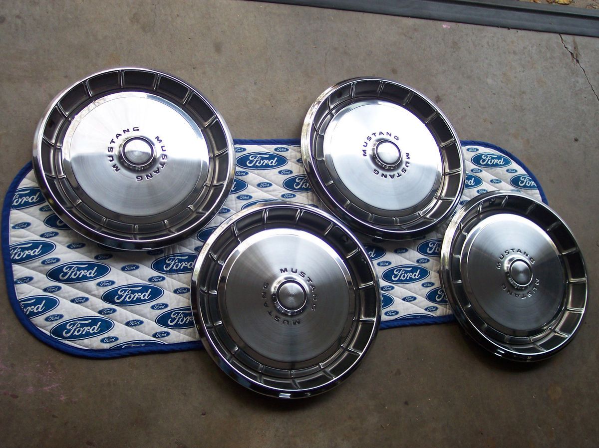 1971 Ford Mustang Wheelcaps Wheelcovers Hubcaps Brand New Takeoffs OEM