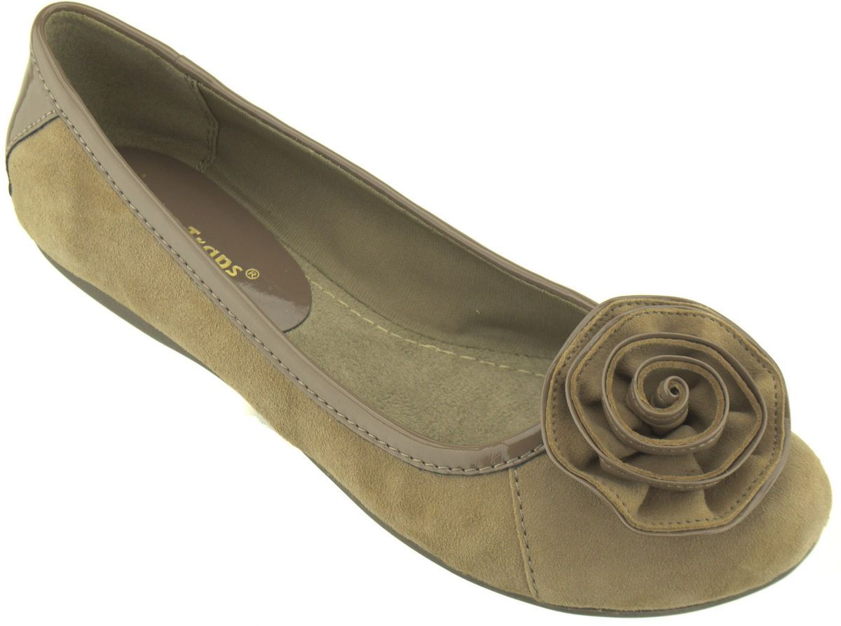 Bare Traps Women Shoes Lynsey Flat 7 5 Mushroom Customer Return