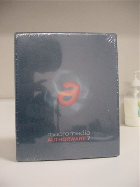 Adobe Macromedia AUTHORWARE7 0 Software Win 38000902