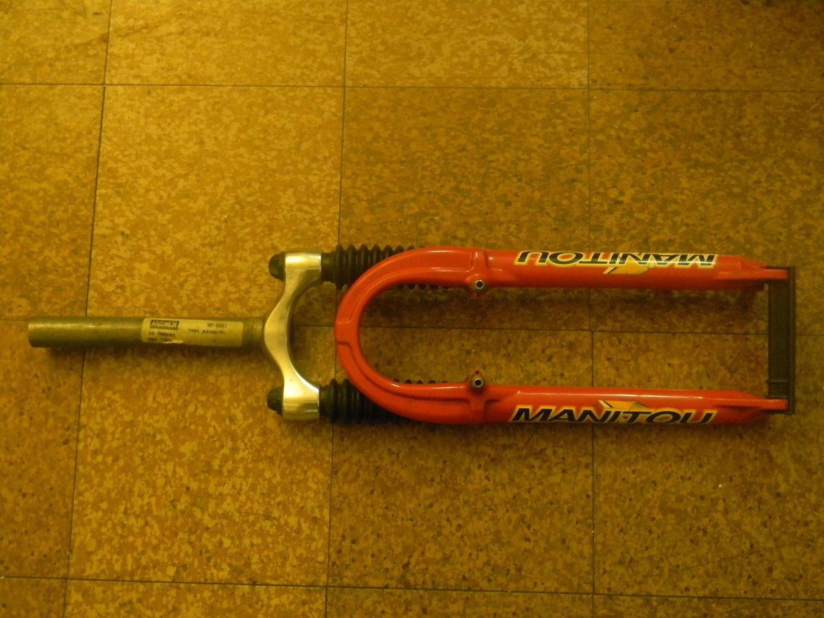 Manitou Magnum Fork