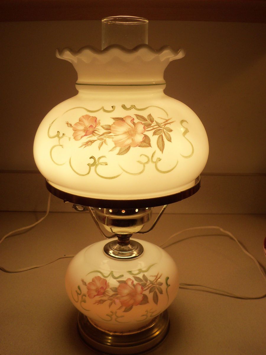 Vintage Floral Milk Glass Hurricane 3 Way Table Lamp Works