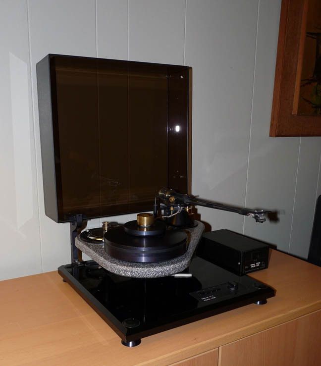 Meitner Museatex at 2 Platterless Turntable