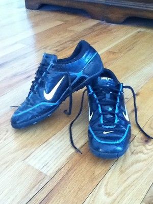 Nike5 indoor turf soccer cleats size 9 mens