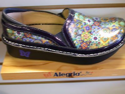 ALEGRIA   Debra   Aztec Tile   Womens Size 42 