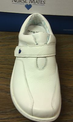 Nurse Mates Style Marci Nursing Shoes Size 9 WIDE