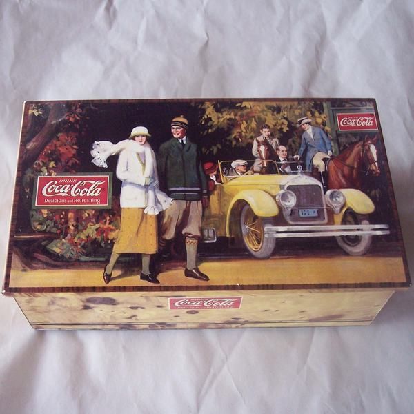 Drink Coca Cola French VTG Tin Box Virojanglor Paris Hinged Lid