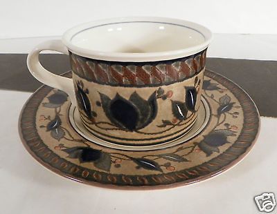 Mikasa Arabella Intaglio Lot of 4 Flat Cup & Saucer Sets