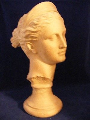 Austin Sculpture Greek Goodess 13 3/8  Tall Great Gift