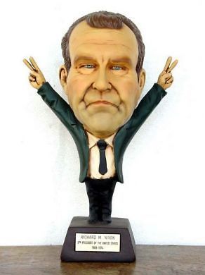 BIG HEAD LITTLE BODY RICHARD NIXON Great Collector