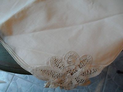 PC. lot VINTAGE BATTENBURG LACE LARGE NAPKINS   Fine Echre cotton