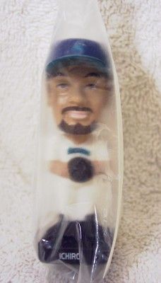 ICHIRO SUZUKI   Post cereal   2002 BOBBLEHEAD   Seattle Mariners