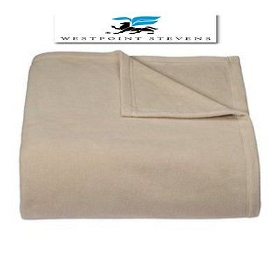 NEW WESTPOINT STEVENS VELLUX BLANKET SUPER WARM AND PLUSH TAN FULL