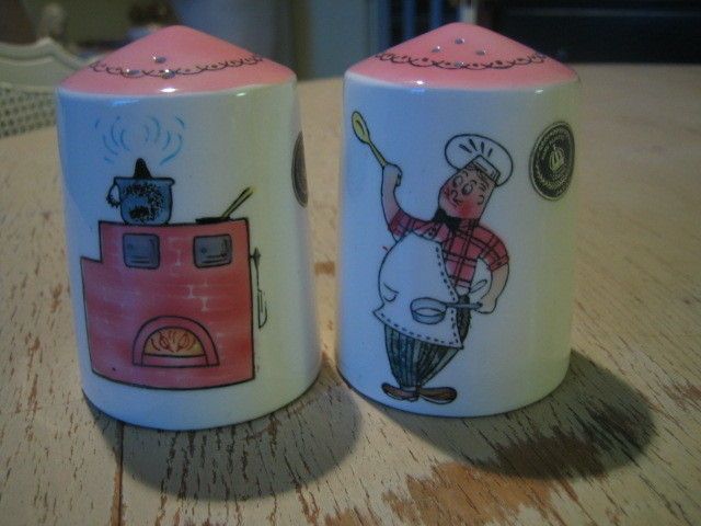 VINTAGE 50S 60S CORONET PINK SHABBY CHEF & STOVE SALT & PEPPER