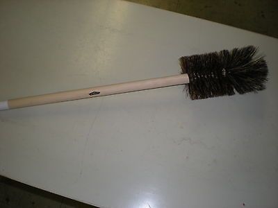 OSBORN #56007 UTILITY BRUSH   LONG HANDLE 3 1/2 DIAMETER