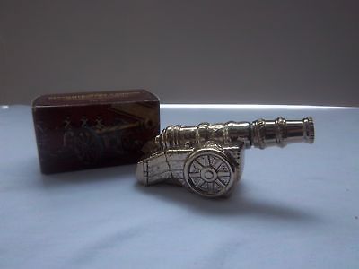 Vintage Avon   Revolutionary Cannon   Boxed