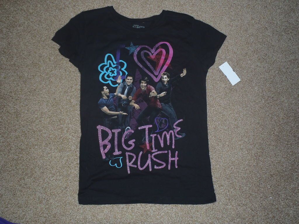 BIG TIME RUSH BLACK T SHIRT NEW WITH TAGS CARLOS KENDALL JAMES LOGIN