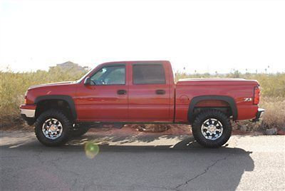 Chevrolet  Silverado 1500 LT LIFTED 2006 CHEVY SILVEARDO 1500 4X4