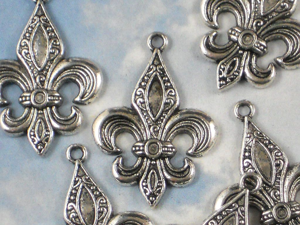 12 NOLA Silver 33mm Fleur de Lis Charms FDL Antiqued Fluer Ragin