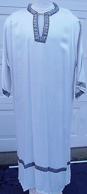 RUSSIAN GREEK ORTHODOX CHURCH ALTAR   CHOIR BOYS ROBE VESTMENTS