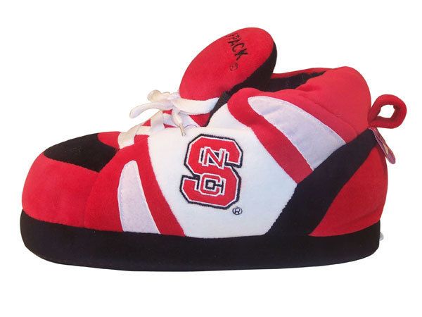 Happy Feet   North Carolina State Wolf Pack   Low Pro Slippers