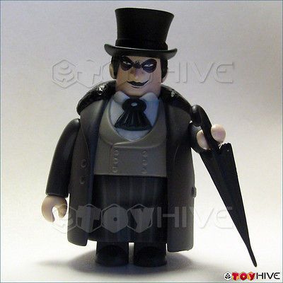 Batman Returns Kubrick Penguin Danny DeVito Medicom 2 Figure loose