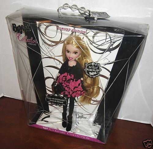 BRATZ Collector Series   Porcelain DAPHNE   WOW