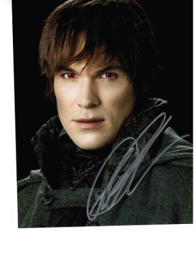 Daniel Cudmore Felix (The Twilight Saga) signed 10 by 8 with COA