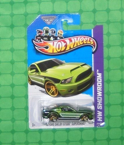 2013 Hot Wheels Showroom 155 10 Ford Shelby GT500 Supersnake