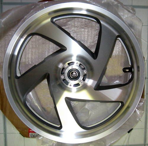 Honda Front Wheel for GL1800 Goldwing 06 08 Brand New