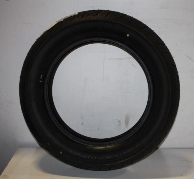 Dunlop D401 150 80B16 Harley Davidson Motorcycle Tire