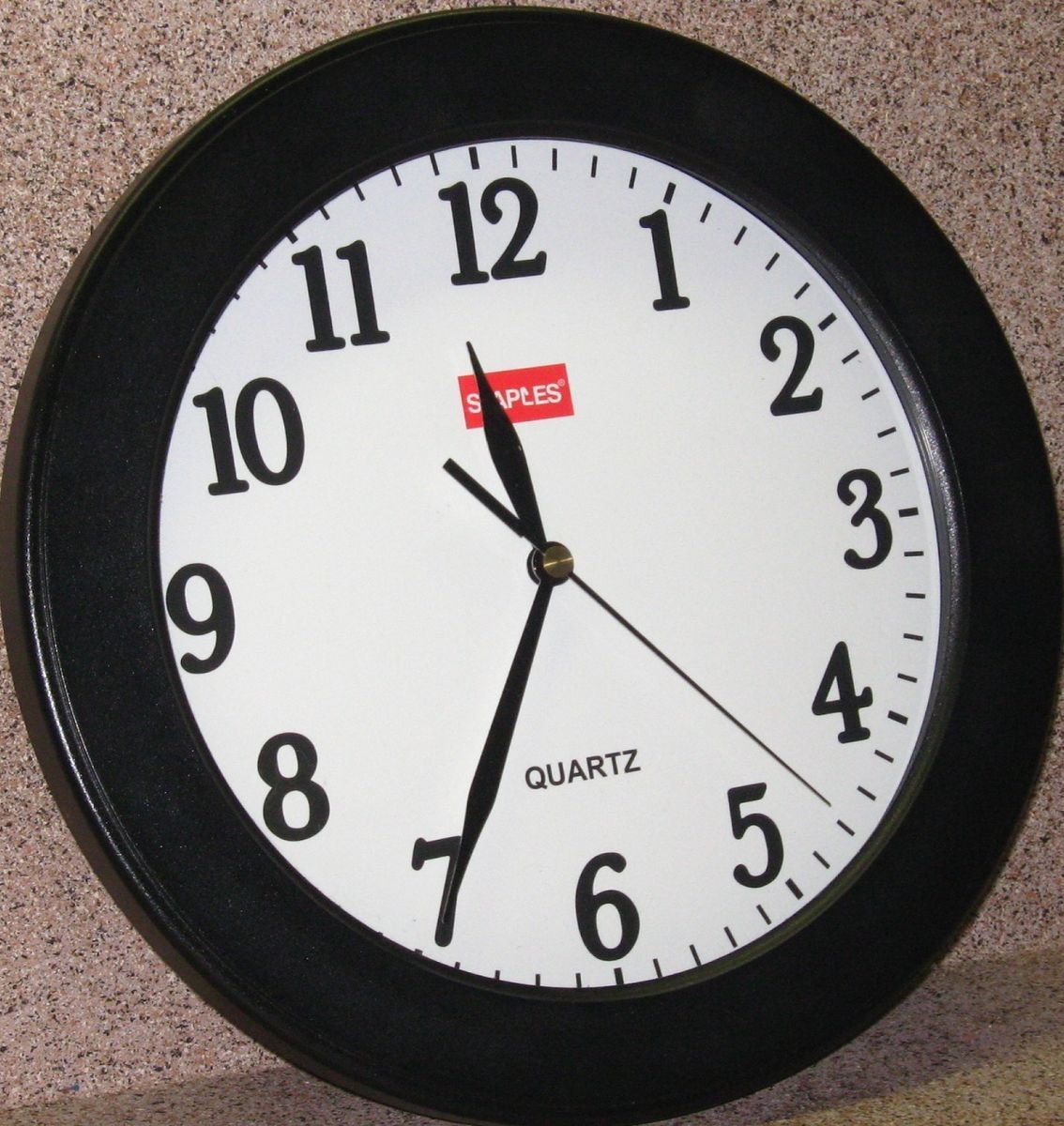 Staples 10 Round Wall Clock Black